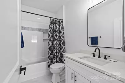 8925 Harrisburg Road, Charlotte, NC 28215 - Photo 30