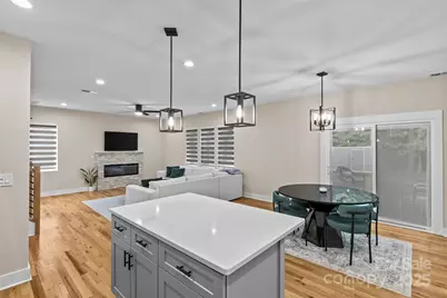 8925 Harrisburg Road, Charlotte, NC 28215 - Photo 12