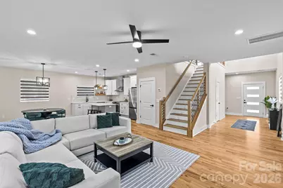 8925 Harrisburg Road, Charlotte, NC 28215 - Photo 2