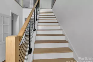 1351 Old Country Rd, Waynesville, NC 28786 - Photo 8