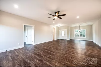 518 Park Way NE, Lenoir, NC 28645 - Photo 16