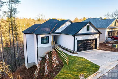 518 Park Way NE, Lenoir, NC 28645 - Photo 2