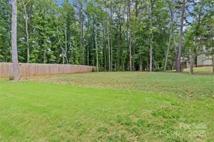 5902 Beatties Ford Rd, Charlotte, NC 28216 - Photo 42