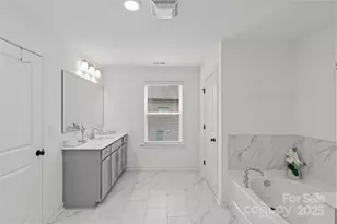 5902 Beatties Ford Rd, Charlotte, NC 28216 - Photo 28