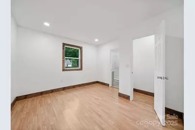 64 Phillips Lane, Spruce Pine, NC 28777 - Photo 14