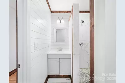 64 Phillips Lane, Spruce Pine, NC 28777 - Photo 20