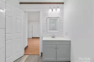 64 Phillips Ln, Spruce Pine, NC 28777 - Photo 16