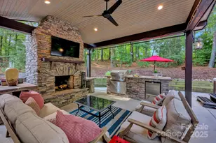 134 Lakeshore Hills Drive, Mooresville, NC 28117 - Photo 4