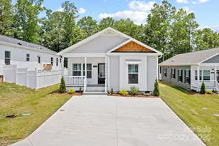 128 Bellamy Rd, Asheville, NC 28806 - Photo 1