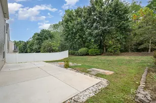 9718 Eagle Feathers Drive, Charlotte, NC 28214 - Photo 30