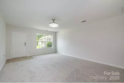 9718 Eagle Feathers Drive, Charlotte, NC 28214 - Photo 10