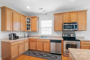 8837 Goldfields Dr, Charlotte, NC 28227 - Photo 16