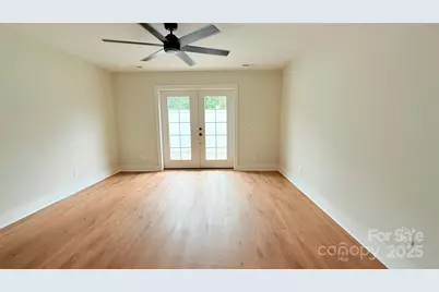 203 Beacon Avenue, Morganton, NC 28655 - Photo 6