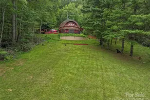 60 Persimmons Ln, Burnsville, NC 28714 - Photo 1