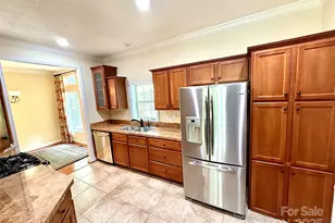 7230 Hideaway Ln, Newland, NC 28657 - Photo 12