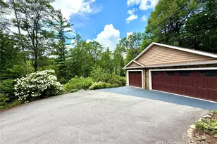 7230 Hideaway Ln, Newland, NC 28657 - Photo 32