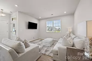 15345 Braid Mdw Dr, Charlotte, NC 28278 - Photo 6