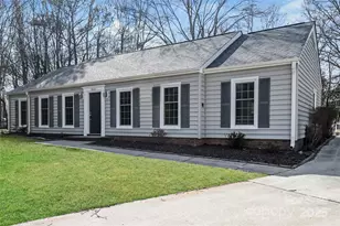 9601 Cloverwood Ct, Charlotte, NC 28270 - Photo 2