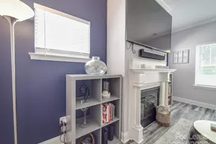 1723 Burgin St, Charlotte, NC 28205 - Photo 6