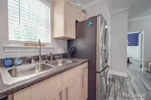 1723 Burgin St, Charlotte, NC 28205 - Photo 14