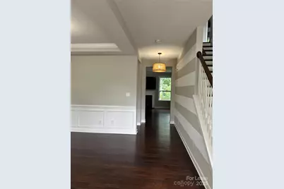 4314 Hubbard Falls Drive, Charlotte, NC 28269 - Photo 2