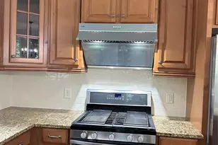 4314 Hubbard Falls Dr, Charlotte, NC 28269 - Photo 8