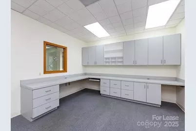 1812 W Morehead Street, Charlotte, NC 28208 - Photo 14