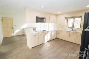 107 Woodsway Ln, Morganton, NC 28655 - Photo 16