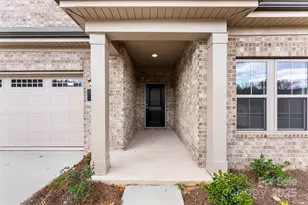 413 Newstyle Wy, Gastonia, NC 28056 - Photo 2