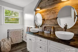 1145 Bearwallow Mountain Rd, Hendersonville, NC 28792 - Photo 32