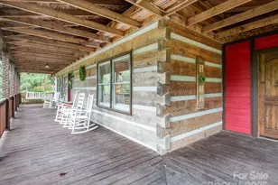 1145 Bearwallow Mountain Rd, Hendersonville, NC 28792 - Photo 4