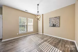 128 Autumn Falls Dr, Lake Wylie, SC 29710 - Photo 6