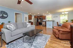 100 Susanna Cove Rd, Mars Hill, NC 28754 - Photo 6