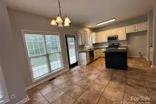 2260 Bilverlor Ct, Mount Pleasant, NC 28124 - Photo 4