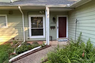 1034 Sardis Cove Dr, Charlotte, NC 28270 - Photo 2