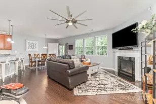 133 Lassen Ln, Mooresville, NC 28117 - Photo 8