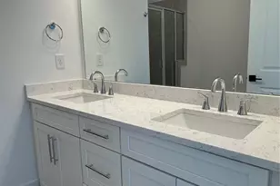 1111 Kokomo Ln, Charlotte, NC 28206 - Photo 14