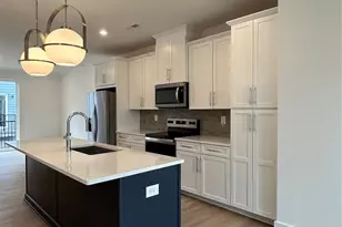 1111 Kokomo Ln, Charlotte, NC 28206 - Photo 8