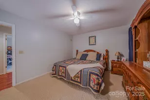 345 Sycamore Ridge Dr, Mars Hill, NC 28754 - Photo 16