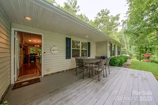 345 Sycamore Ridge Dr, Mars Hill, NC 28754 - Photo 32