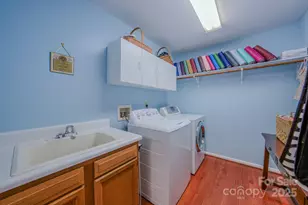 345 Sycamore Ridge Dr, Mars Hill, NC 28754 - Photo 28