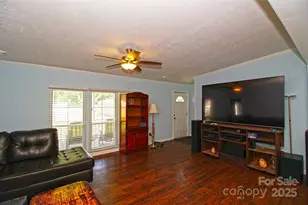 7010 Executive Cir, Denver, NC 28037 - Photo 4