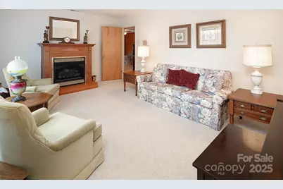 2218 Woodcrest Drive, Kannapolis, NC 28081 - Photo 8
