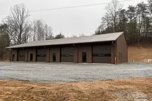 1829 Blowing Rock Blvd, Lenoir, NC 28645 - Photo 1