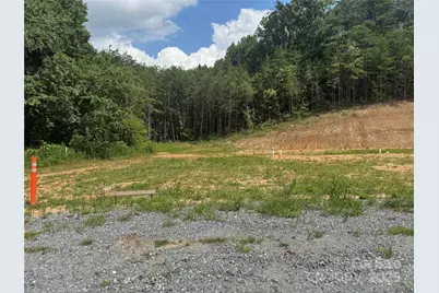 1829 Blowing Rock Boulevard, Lenoir, NC 28645 - Photo 8