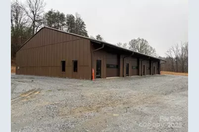 1829 Blowing Rock Boulevard, Lenoir, NC 28645 - Photo 2