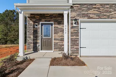 3659 Charles Street NW, Conover, NC 28613 - Photo 2