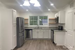 109 Barrett St, Cherryville, NC 28021 - Photo 12