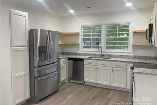 109 Barrett St, Cherryville, NC 28021 - Photo 16