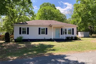 109 Barrett St, Cherryville, NC 28021 - Photo 1